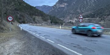 Desperfectes a la carretera.