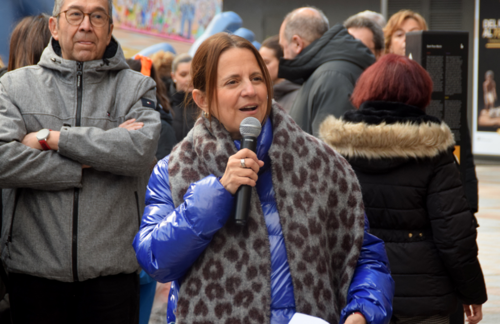 La cònsol major d'Escaldes-Engordany, Rosa Gili, durant la celebració dels Encants de Sant Antoni.