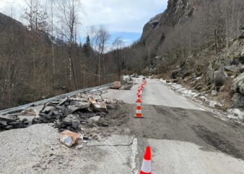 Estat actual del tram afectat per l'esllavissada. Foto: LDM.