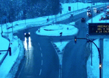 Fins a 12 centímetres de neu a cotes altes