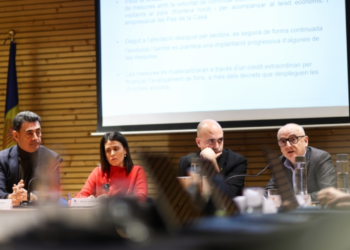 Govern obre la porta als ERTOs i a la reducció de lloguer per als comerciants del Pas de la Casa
