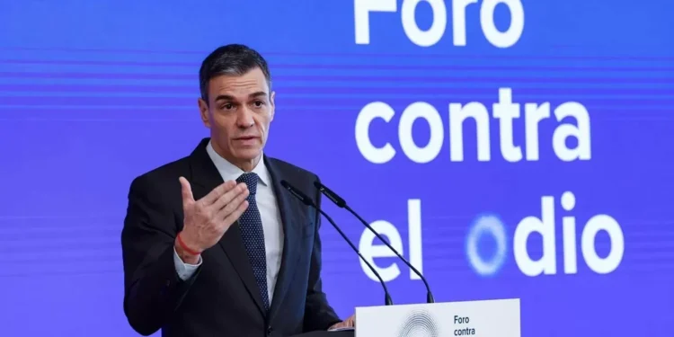 Pedro Sánchez en la presentació / Google