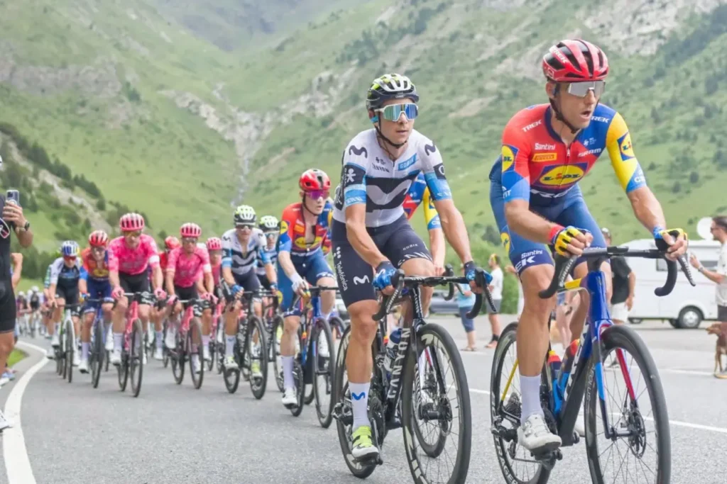 Ciclistes professionals a Andorra / FM