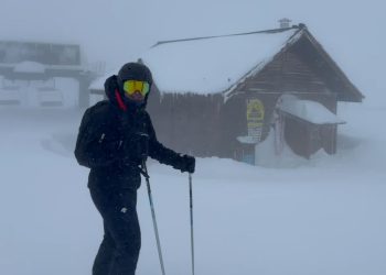 Atrapats a la neu a Andorra per la tempesta Oriana: el rescat d’un grup d’esquiadors amb vents de 100 km/h.