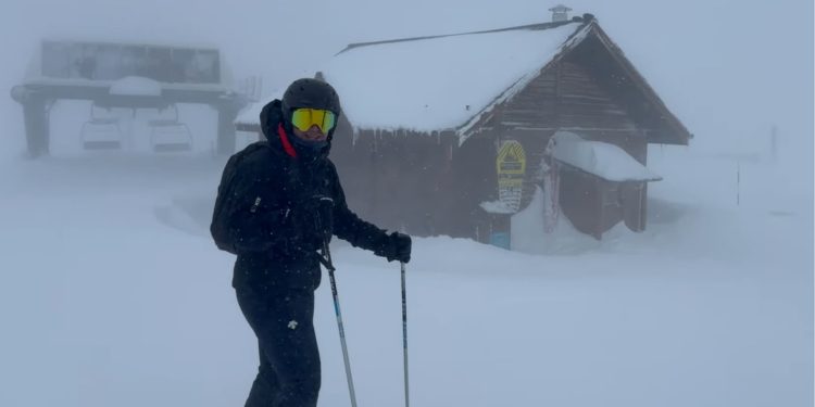 Atrapats a la neu a Andorra per la tempesta Oriana: el rescat d’un grup d’esquiadors amb vents de 100 km/h.