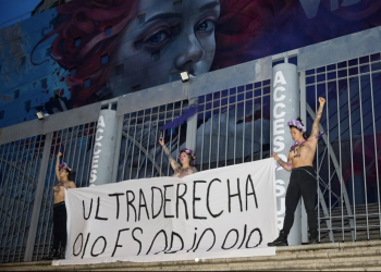 Imatge de l'acció de protesta / Femen