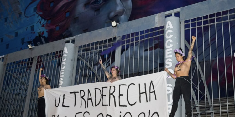 Imatge de l'acció de protesta / Femen