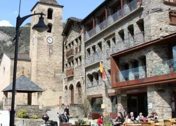 Façana del comú d'Ordino.
