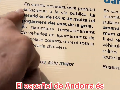 Imatge del cartell d'Andorra amb l'error en castellà.
