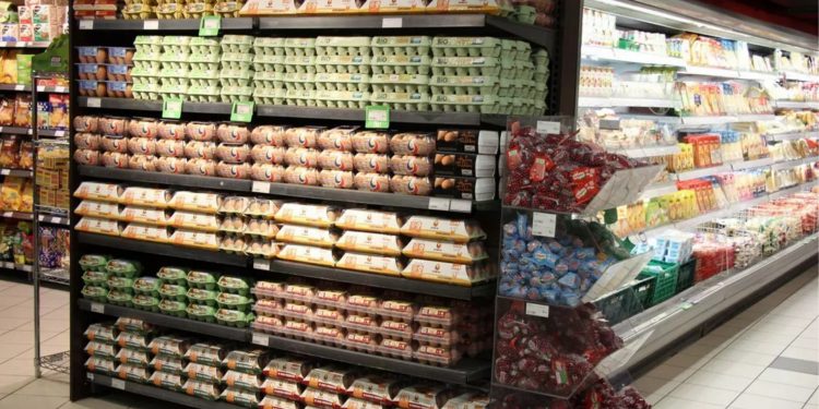 L'avís dels supermercats d'Andorra: la guerra a l'Orient Mitjà ja amenaça el preu del pernil i els ous.