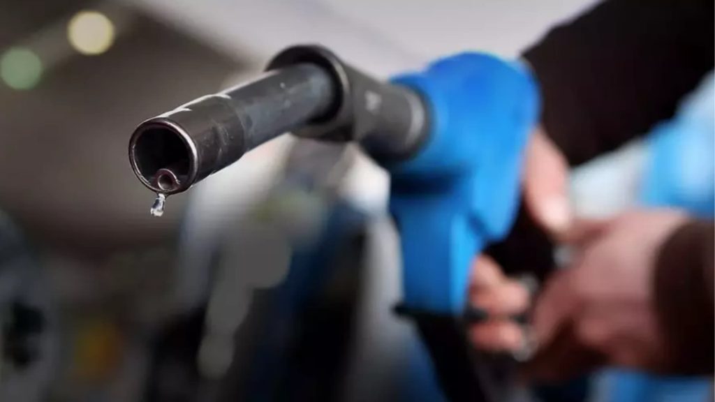 Sortidor de benzina.