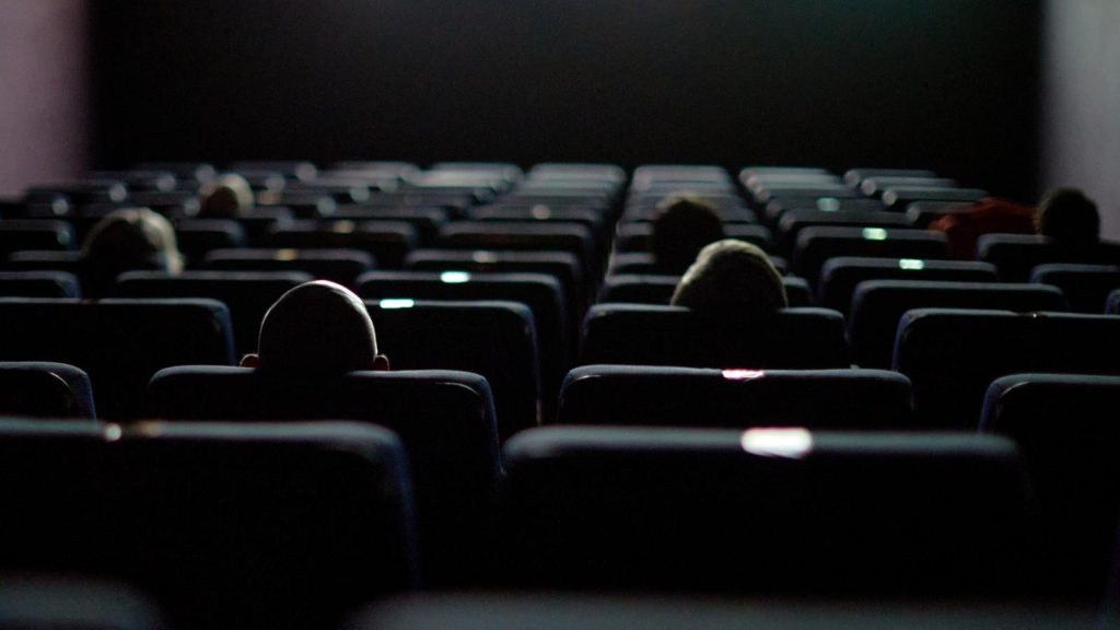 La sala d'un cinema.