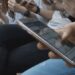Alerta per un grup de whatsapp on es comparteix pornografia amb menors d'ESO andorrans (Foto: Xarxes).