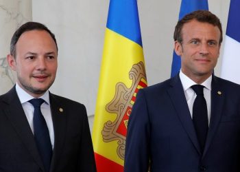 Espot i Macron a París / AFP