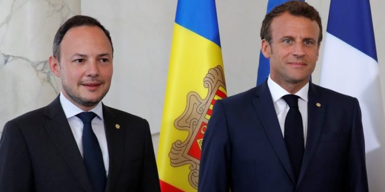 Espot i Macron a París / AFP