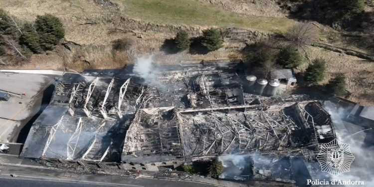 Incendi fàbrica Arinsal