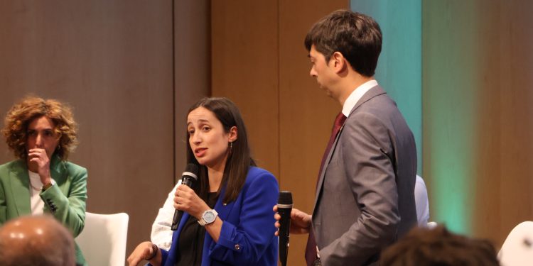 La cònsol menor d'Andorra la Vella, Olalla Losada, i el cònsol major, Sergi González. Foto: D. M. (ANA)