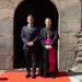Macron i Serrano a l'entrada de Casa de la Vall. Foto: Consell General