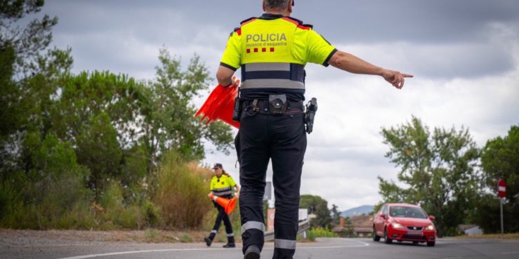 Control dels mossos / Mossos