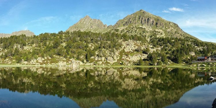 Un dels llacs de Tristaina / Google