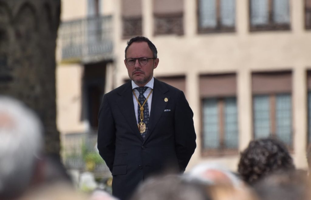 El cap de Govern, Xavier Espot, a la Plaça del Poble (Foto: I. M.).