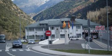 Imatge de la duana espanyola a Farga de Moles (Foto: Xarxes).