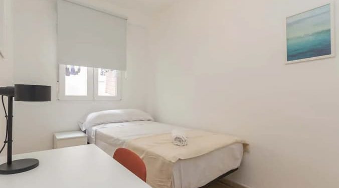Anunci lloguer habitació