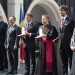 El cap de Govern, Xavier Espot, amb el copríncep francès, Emmanuel Macron, i el copríncep episcopal, Josep-Lluís Serrano Pentinat.
