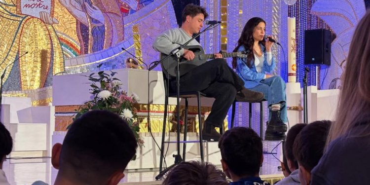 Concert de Mariona Escoda i Cesc Sansalvado durant l’edició passada del Canòlich Music. Foto: Instagram @canolich.music