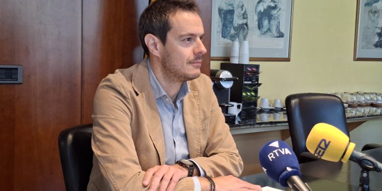 El president de la CASS, Marc Galabert, en roda de premsa. Foto: R. S. (ANA)