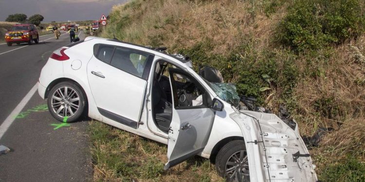 El cotxe en que viatjava el jove de Guissona mort / NT Laia P.