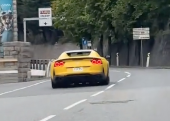 El Ferrari a la CG2.