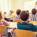 Alumnes a una aula.