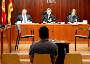 home acusat d'agressió sexual