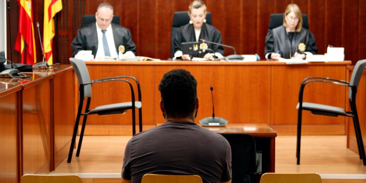 home acusat d'agressió sexual