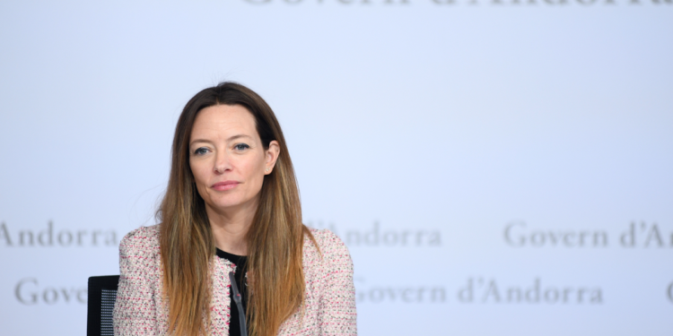 La ministra de Salut, Helena Mas, aquest dijous en roda de premsa.