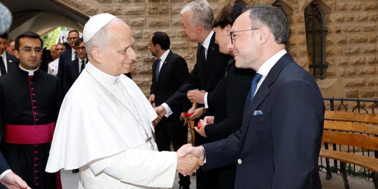 El cap de Govern, Xavier Espot, amb el papa Lleó XIV a Barcelona. Foto: Casa Real