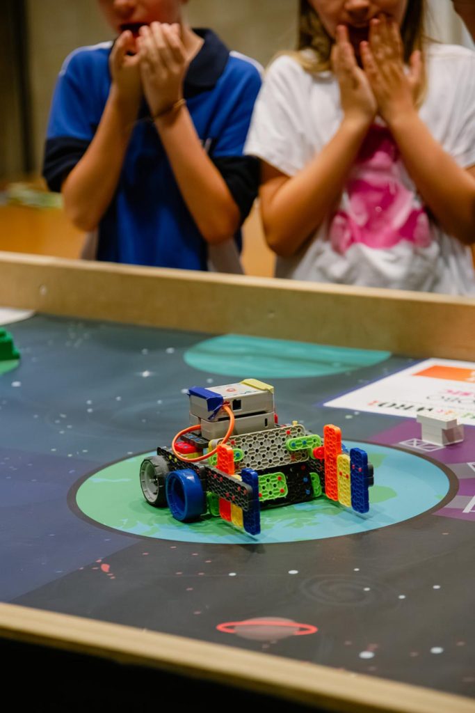 La World Robot Olympiad Andorra Telecom.