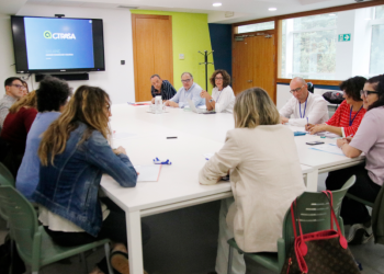 Un moment de la reunió de la Comissió d’Informació i Vigilància del CTR.