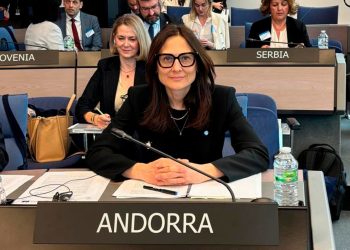 La ministra Ester Molné