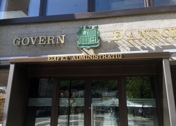 Edifici de Govern / Google