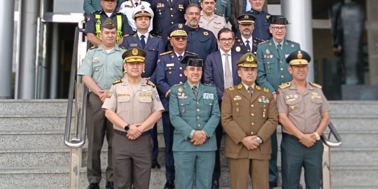 La primera reunió del nou projecte Iberviapol. Foto: Policia d'Andorra