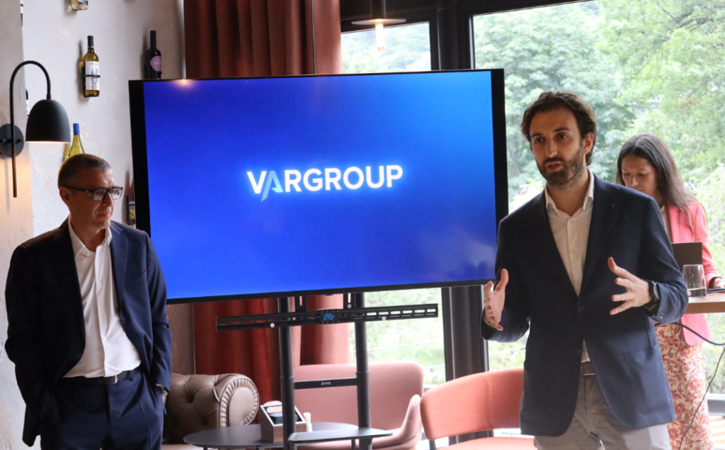 Andreu Tomàs, country manager de Var Group Andorra, durant l'acte.