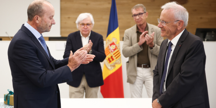 Un moment de l'homenatge a Yves Picod.