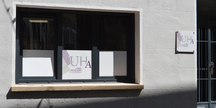 La seu de la Unió Hotelera d'Andorra (UHA).