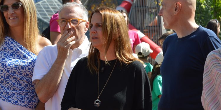La cònsol major d'Escaldes-Engordany, Rosa Gili, aquest dimecres durant la inauguració de la nova zona verda del Prat del Roure. Foto: M. F. (ANA)