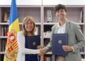 La ministra de Presidència, Economia, Treball i Habitatge, Conxita Marsol, i el cònsol major d'Andorra la Vella, Sergi González. Foto: SFGA
