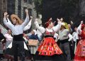 Espectacle de dansa tradicional portuguesa a la Plaça del Poble / Casa Portugal