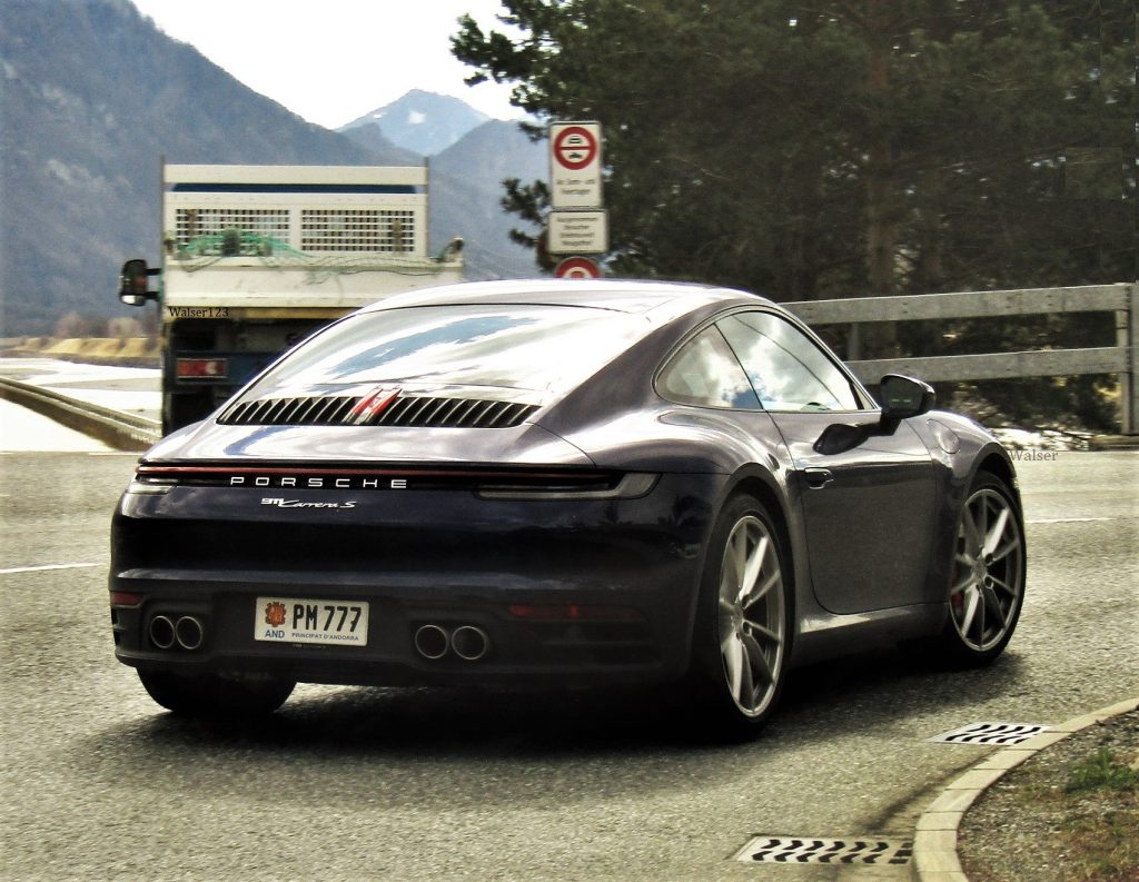 Porsche amb matrícula andorrana personalitzada / Wikimedia