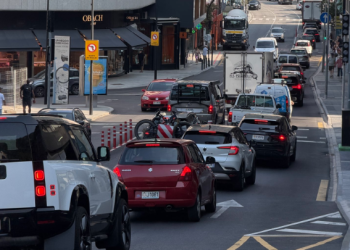 Cues al carrer de la Unió. Foto: Andorra Denúncia